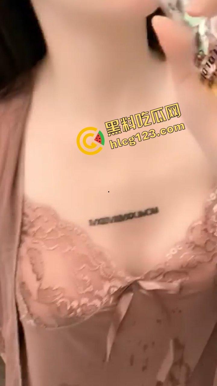 秀人网当红女神谢小蒽浴室内衣秀炸裂！肤白貌美，丰满嫩乳尽显淫荡魅力！-5