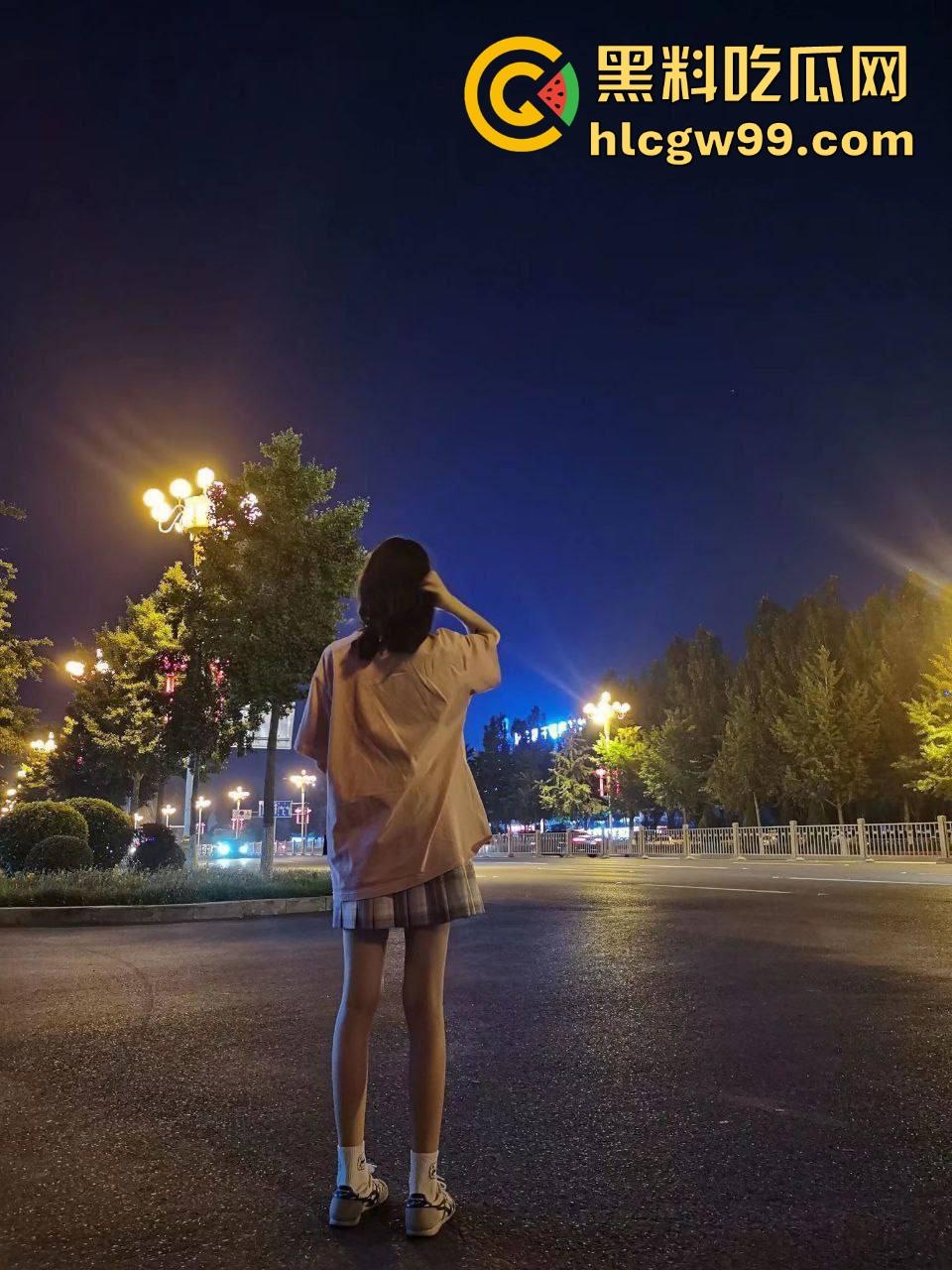 山东烟台学生妹【田诺怡】云盘泄密，曲曲式啪啪全纪录，口交足交样样精通，被男友爆操内射送进国产区！-5