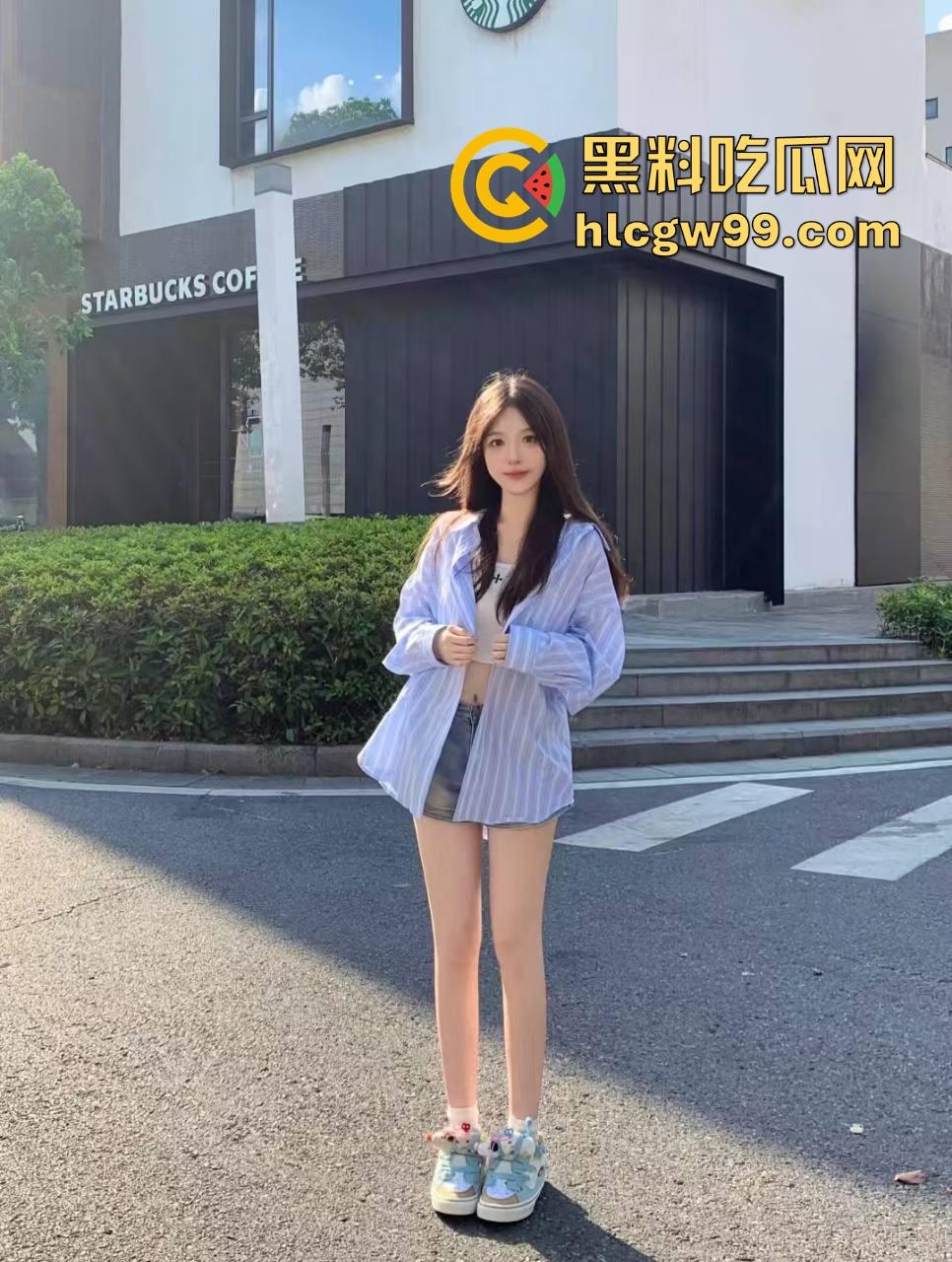 大学生寒假异地久别重逢，见面就开干，满房都是爱液和喘息，从床干到地，抱着不撒手猛猛干久别胜新婚！-7